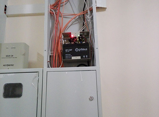 Установка СКУД в Тамбуре