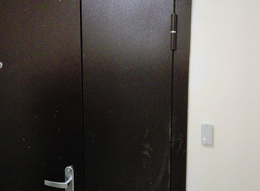 Установка считывателя в Тамбуре многоквартирного дома